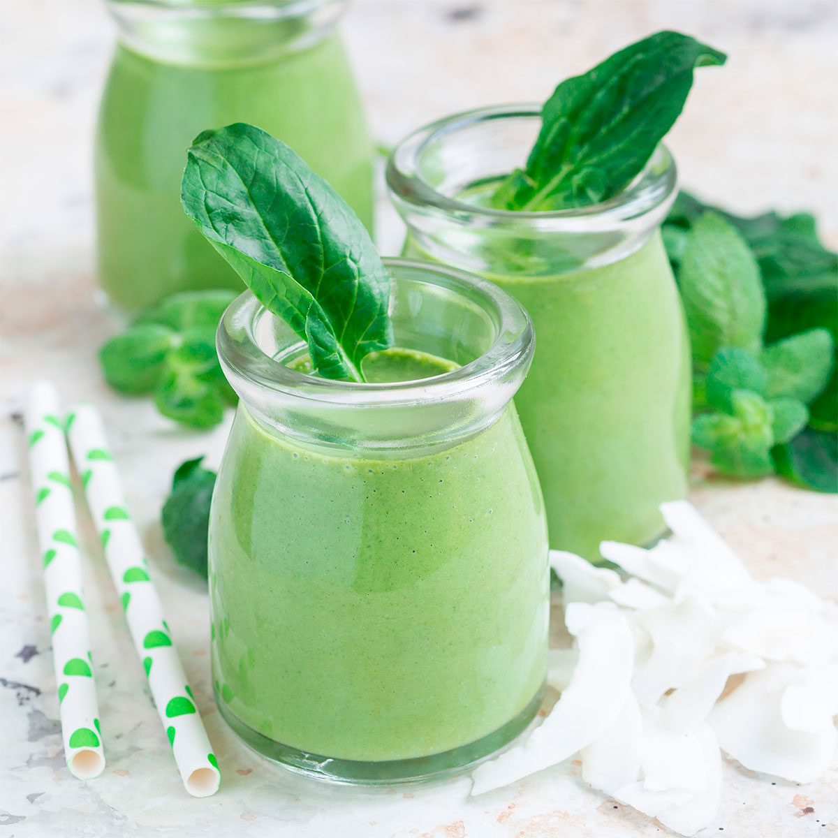 5 Reasons To Use Chlorella For Hair Growth